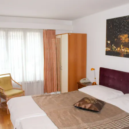 Center - Bellevue Hotel 3*