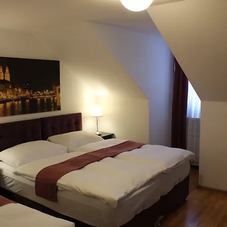 Center - Bellevue 3* Zurich