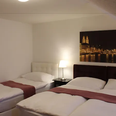 Center - Bellevue 3* Zurich
