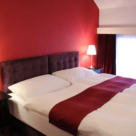 Center - Bellevue 3* Zurich