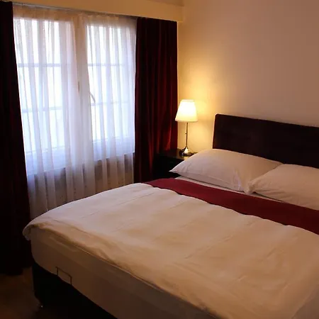 Center - Bellevue Hotel 3*