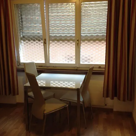 Hotel Center - Bellevue 3*